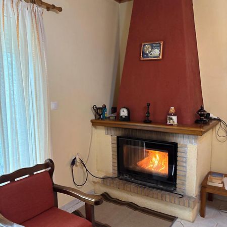 דימיטסאנה Thanasis House מראה חיצוני תמונה