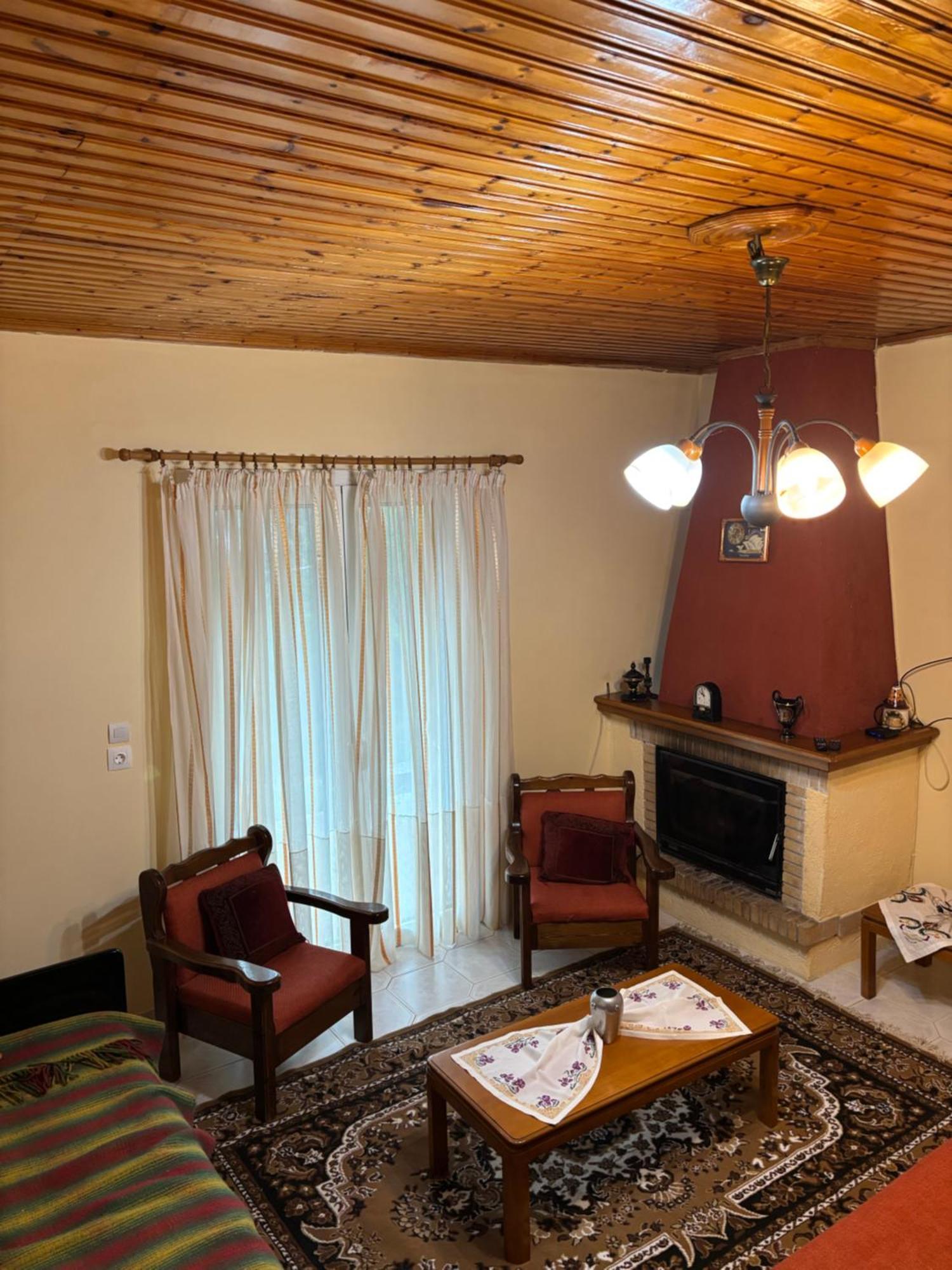 דימיטסאנה Thanasis House מראה חיצוני תמונה